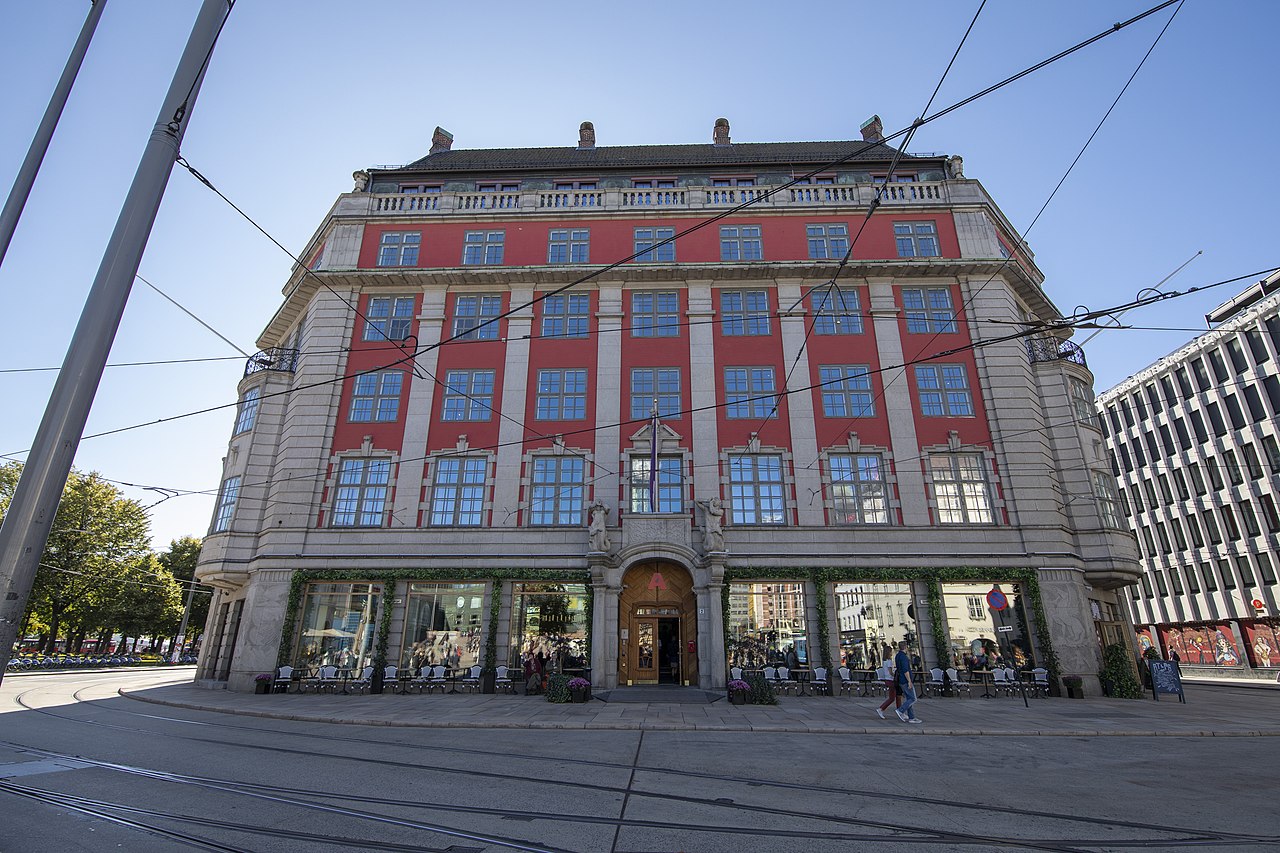 Hovedbilde for NAL Jernbanetorget